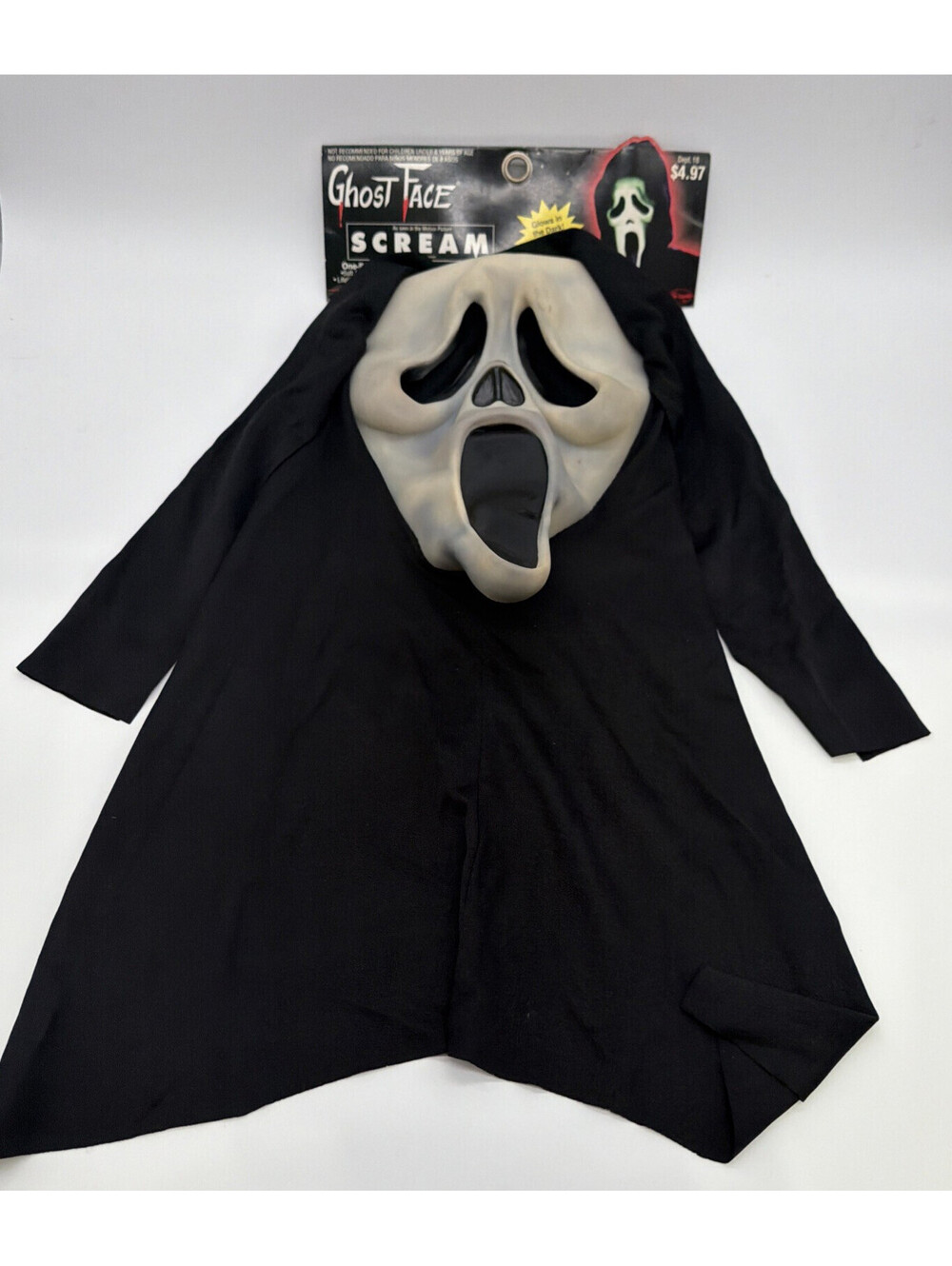 NWT Vintage 1997 Easter Unlimited Fun World DIV Ghost Face Scream Mask 9206 GLO